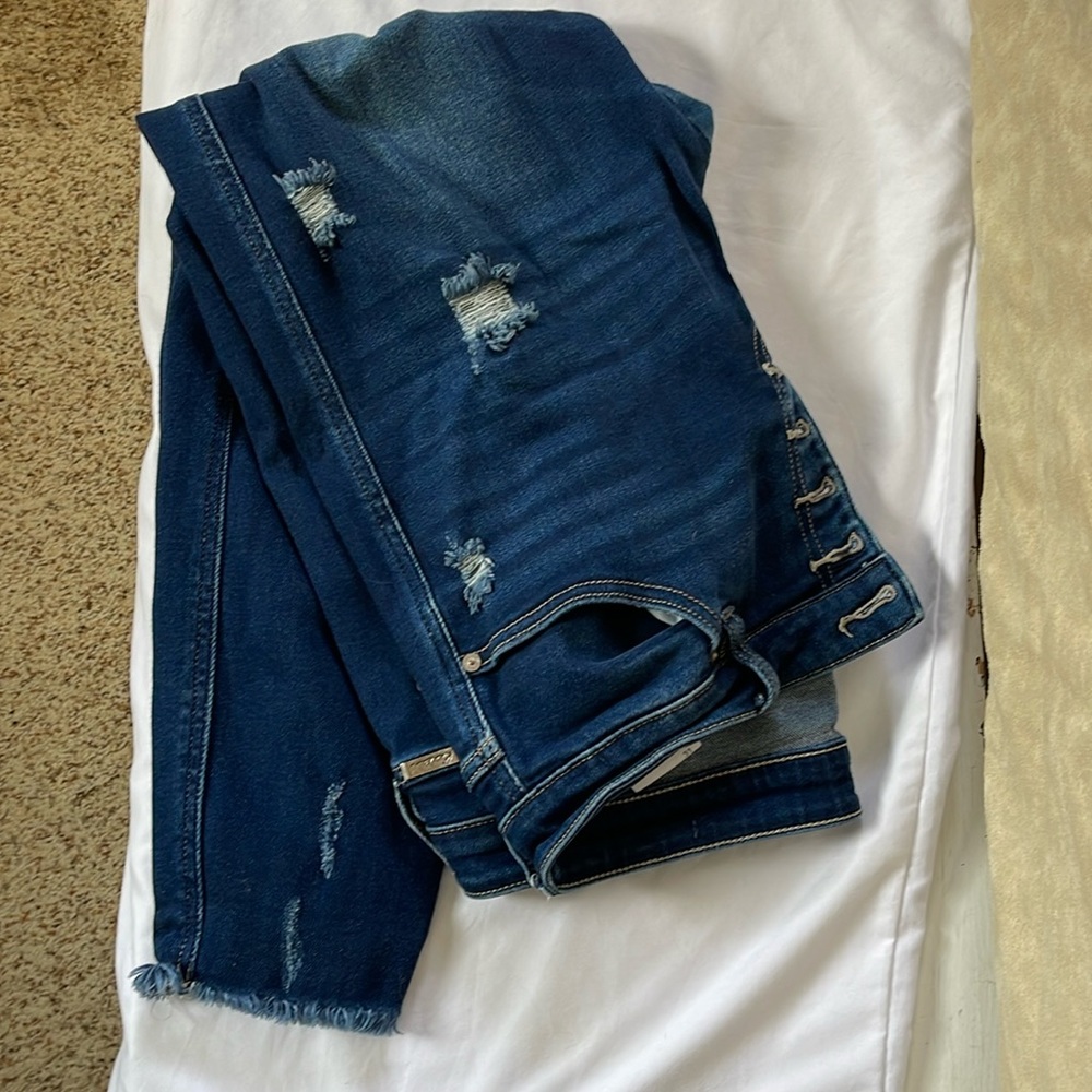 WOMENS | KanCan Skinny Jeans | DISTRESSED | SIZE 31